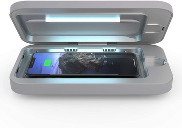 PhoneSoap Wireless UV Smartphone Sanitizer and Charger