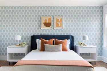 blue, white, and terra cotta bedroom color idea