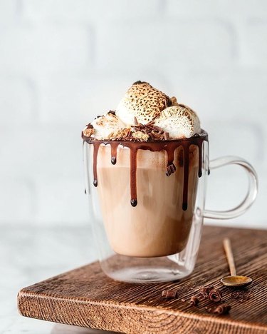 Le Petit Eats S'mores Latte