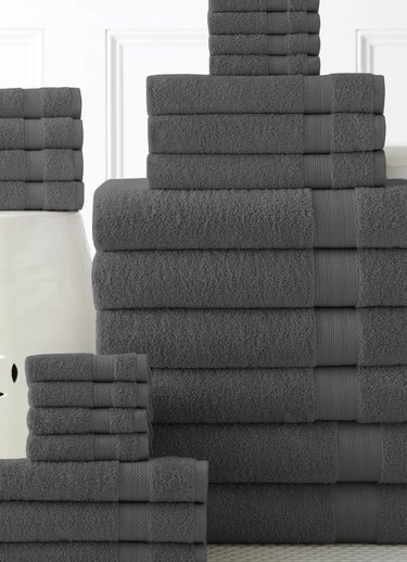 Grey towel set