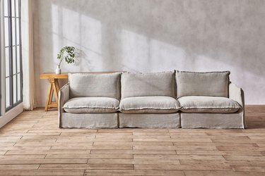 sixpenny flanged seam couch