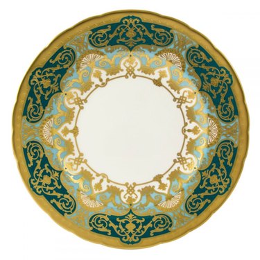 A Thomas Goode Heritage Forest Green & Turquoise Dinner Plate.