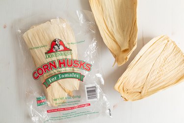 corn husks for DIY wreath