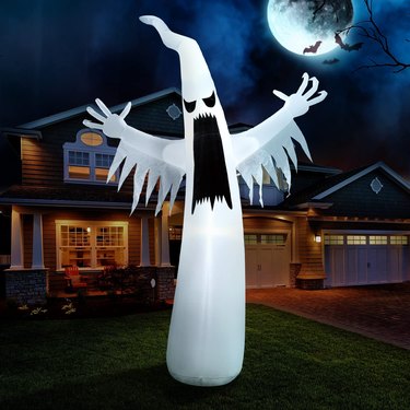 Joiedomi 12-Foot Ghost Halloween Inflatable