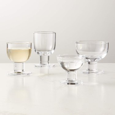 Available as red wine, white wine, coupe and cordial glasses, these wine and cocktail glasses sport a shorter stem and bold curves.