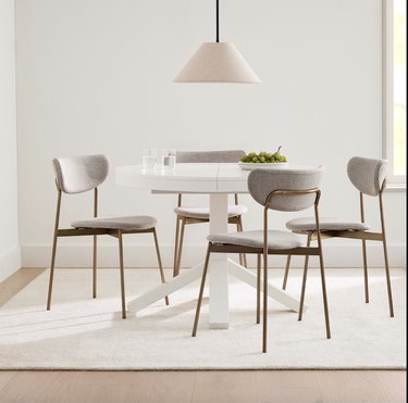 8 Scandinavian Extendable Dining Tables That Will Seamlessly Blend into ...