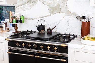 A purple stove? Cook up some color for a kitchen that pops