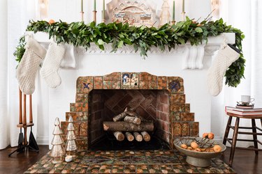 20 Stunning Silver and Gold Holiday Decorating Ideas