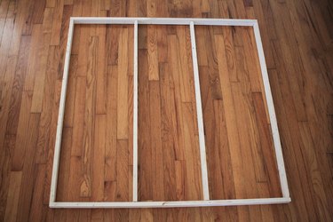 Square wood frame
