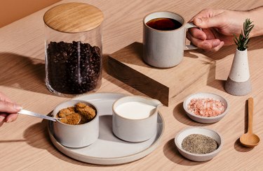 Dishware with spices