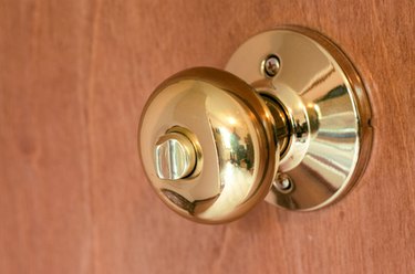 How To Fix a Stiff Door Handle