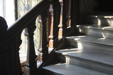 How to Use Rubber-Backed Rugs on Wood Flooring