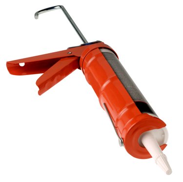 Caulk gun