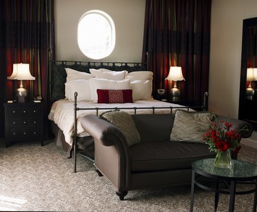 Elegant bedroom