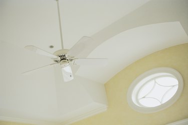 How to Wire a Ceiling Fan