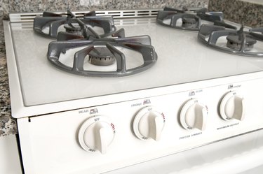 Gas stove