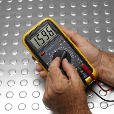 How to use an ohmmeter 