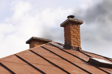 Chimney of house with solid fuel stove, improper burn