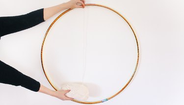 Measuring diameter of hula hoop