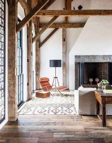 eclectic wood ceiling beams