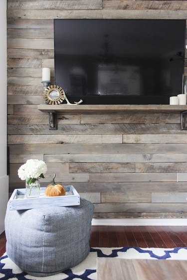 Pallet accent wall