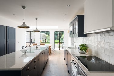 horizontal kitchen windows
