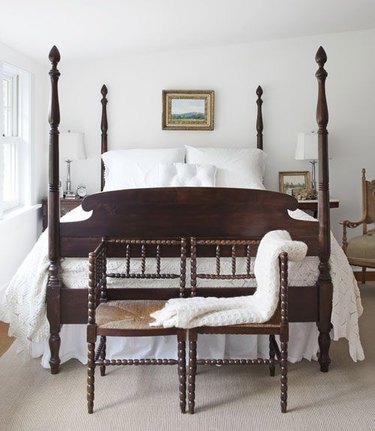 four poster bed english bedroom