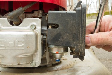 How to Troubleshoot Surging Lawn Mower Engines | Hunker