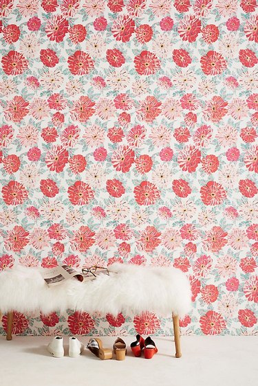 floral wallcovering
