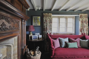 English country living room
