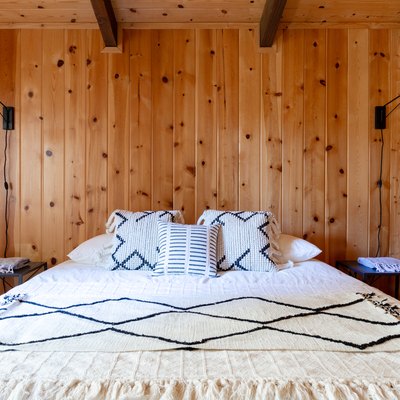 bed in cabin