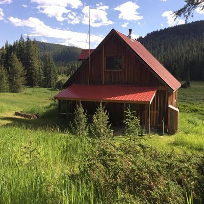 Charming Montana cabin