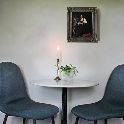 Dining area walls painted with limewash