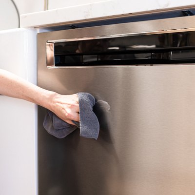 Wiping stainless steel dishwasher