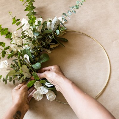 DIY Gold Hoop Wreath
