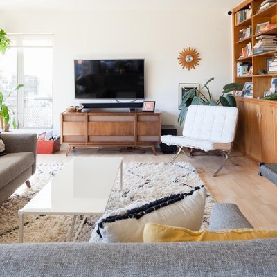 midcentury modern living room with Barcelona Bauhaus chair