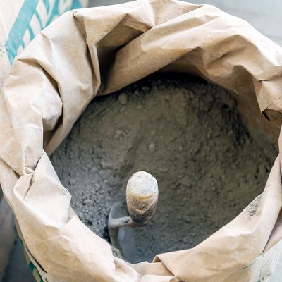 trowel and cement powder