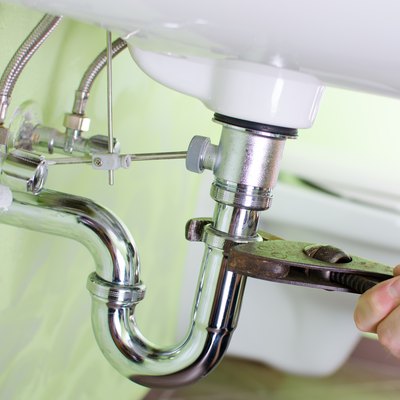 bathroom sink drain p-trap repair