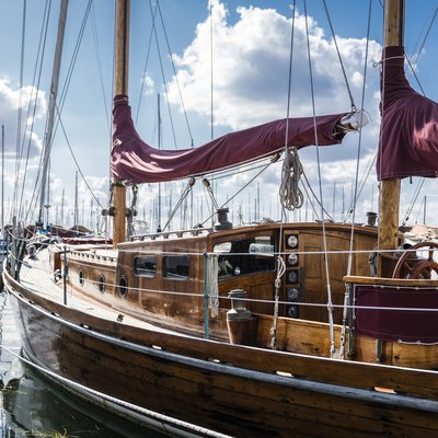 Sailing ships In the marina.
