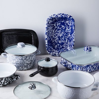Golden Rabbit ceramic coated cast iron cookware
