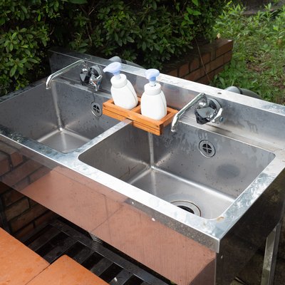 Hand-washing place installed outdoors