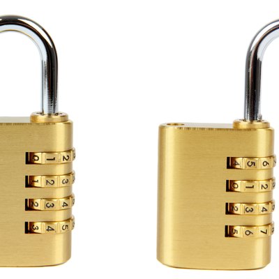 padlocks with 4-digit combination locks