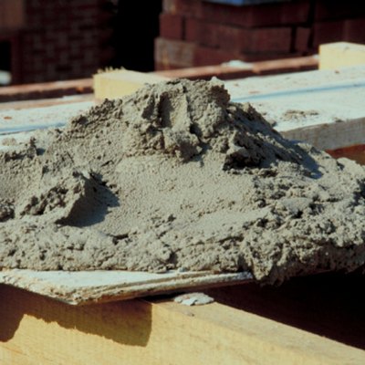 Mixed cement with sand