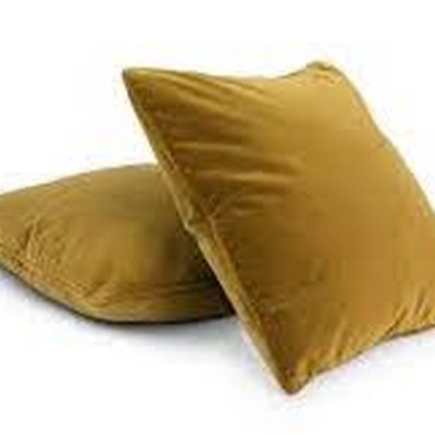 Lucca Pillows (set of two)