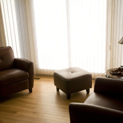 Living room with armchairs and ottoman