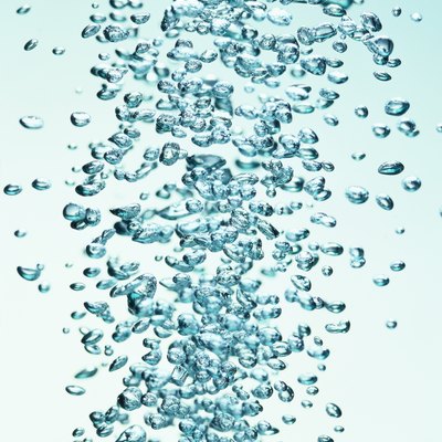 tungsten view of bubbles expelled in the water