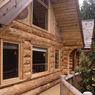 Log cabin
