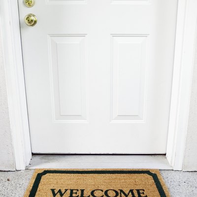 Welcome mat in doorway