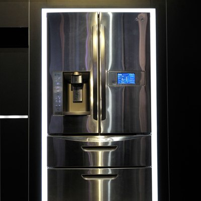 2011 Consumer Electronics Show Showcases Latest Technology Innovations