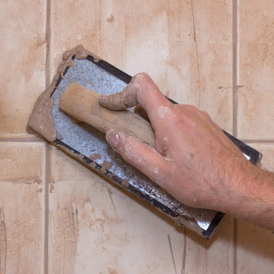 Hand Grouting Tile